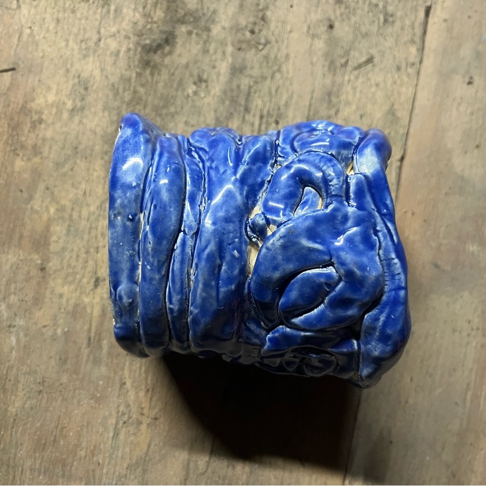 Chromatic homemade vase